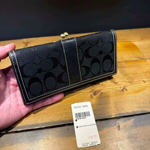 NWT! Vintage Coach Hampton Signature Framed Slim Envelope Kiss Lock Wallet Y2K